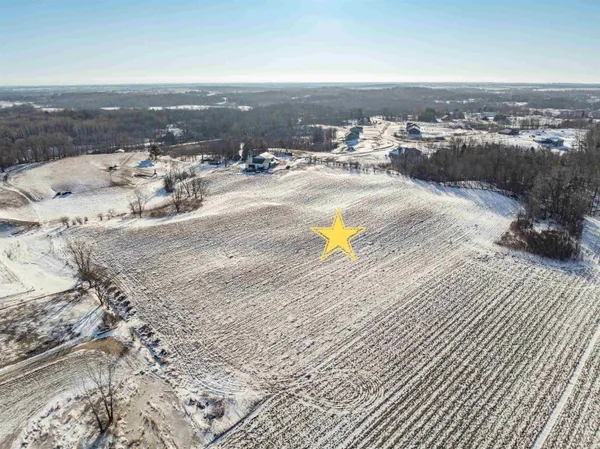 $480,288 | Hidden Hills Trail, Denmark, WI 54208