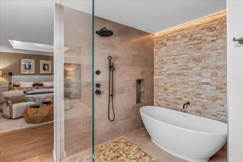 $3,898,000 | 5 Sandstone Street, Portola Valley, CA 94028