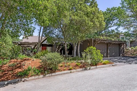 $3,898,000 | 5 Sandstone Street, Portola Valley, CA 94028