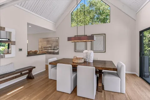 $3,898,000 | 5 Sandstone Street, Portola Valley, CA 94028