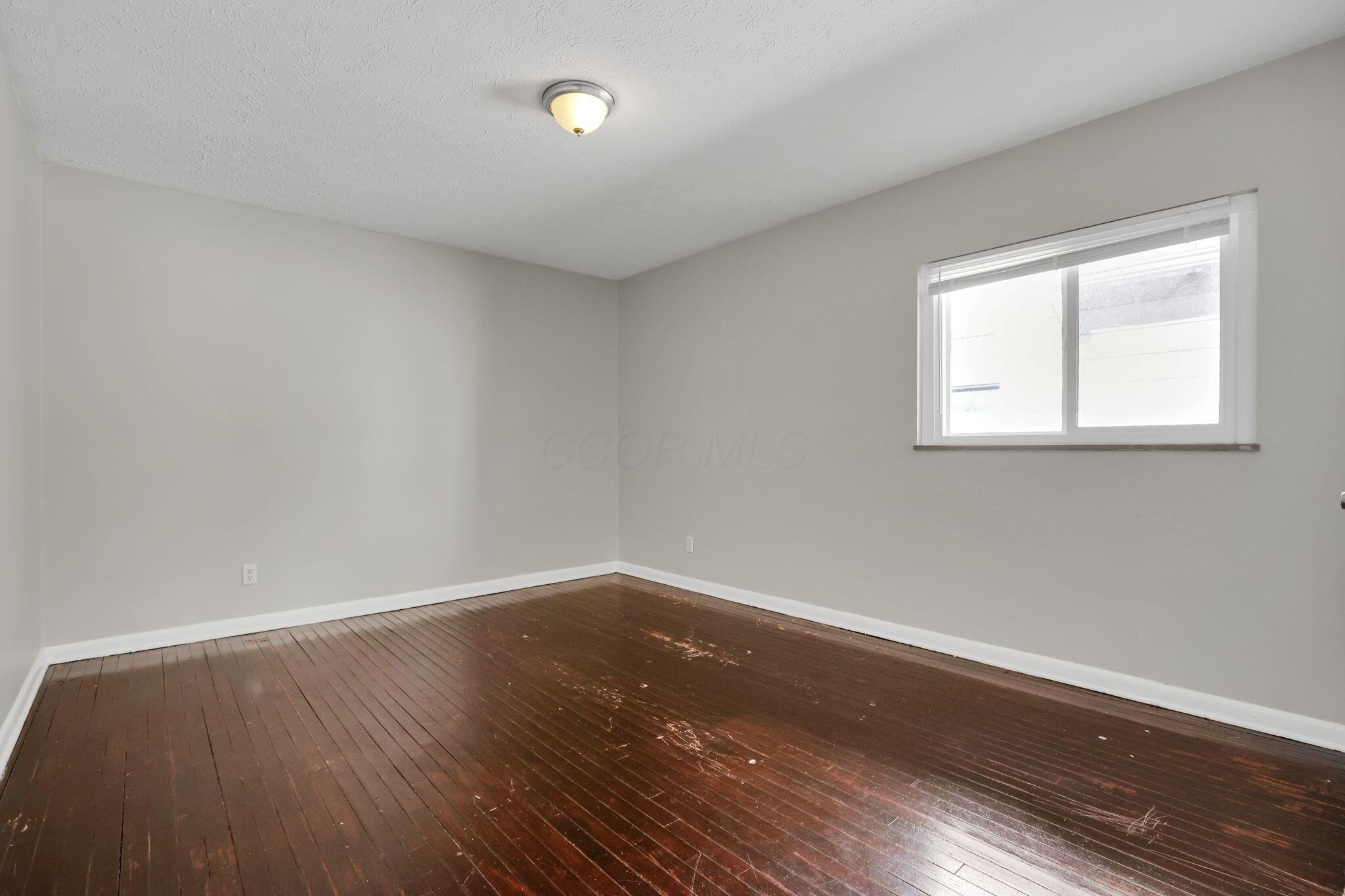 1865 Agler Road, Unit 1867 Columbus, OH 43224 - Photo 16 of 37 15-web-or-mls-G02A6098
