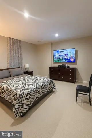 $1,800 | 25287 Justice Drive, Chantilly, VA 20152