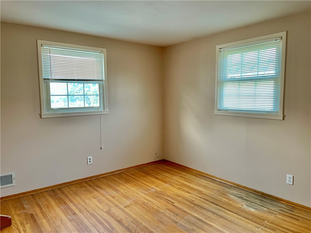 93 Armstrong Road Greece, NY 14616 - Photo 15 of 26