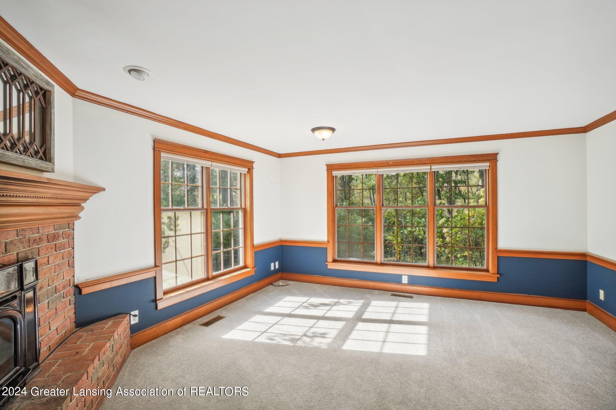 178 Damon Road Haslett, MI 48840 - Photo 6 of 58 Damon Rd-004