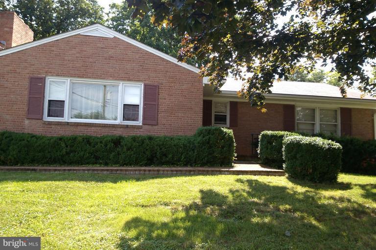 102 Accomac Road Front Royal, VA 22630 - Photo 1 of 1 Exterior Front