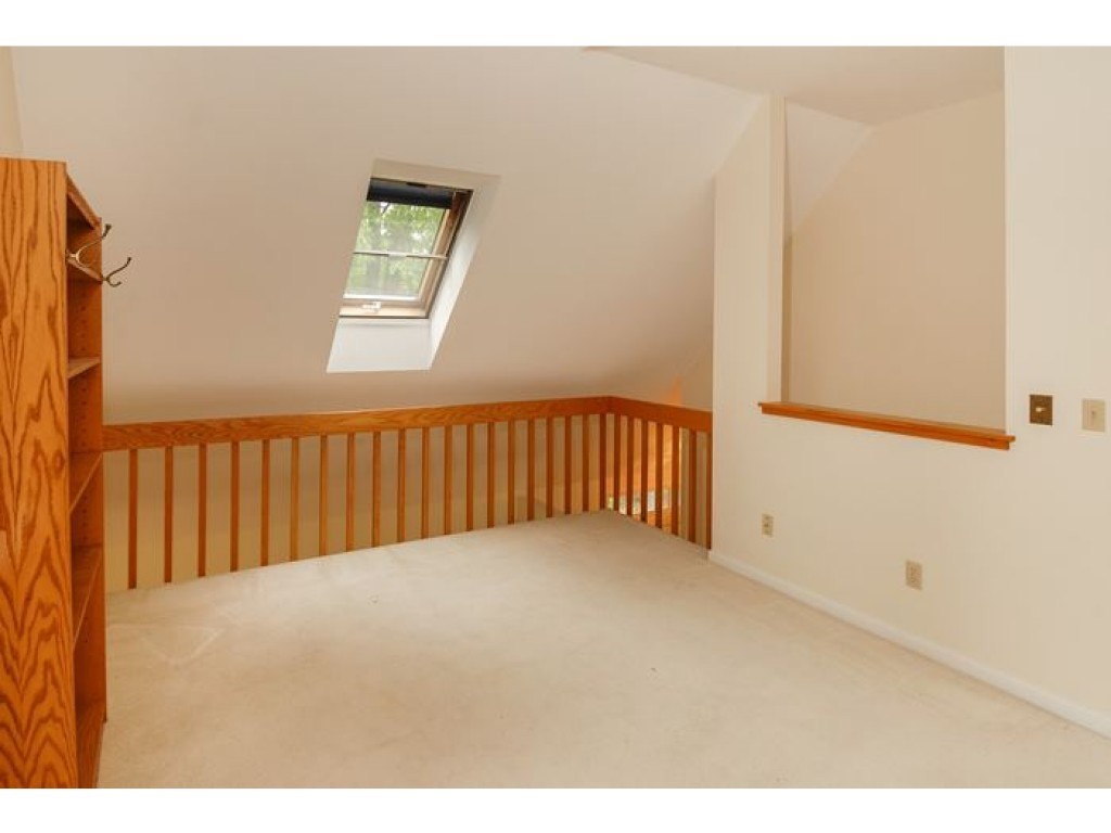 13 Stratham Green Road, Unit 13 Stratham, NH 03885 - Photo 19 of 24
