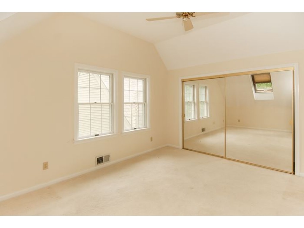 13 Stratham Green Road, Unit 13 Stratham, NH 03885 - Photo 22 of 24