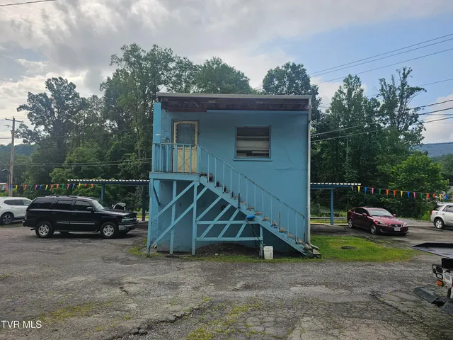 $159,900 | 921 Park Avenue Northeast, Norton, VA 24273