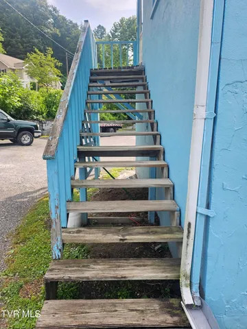 $159,900 | 921 Park Avenue Northeast, Norton, VA 24273