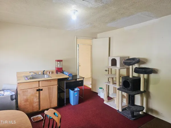 $159,900 | 921 Park Avenue Northeast, Norton, VA 24273