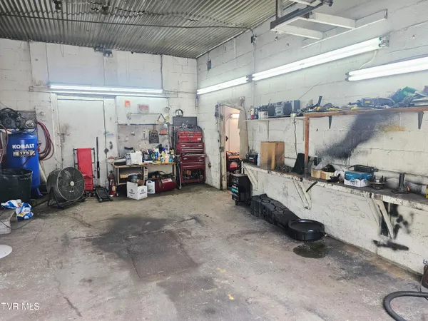 $159,900 | 921 Park Avenue Northeast, Norton, VA 24273