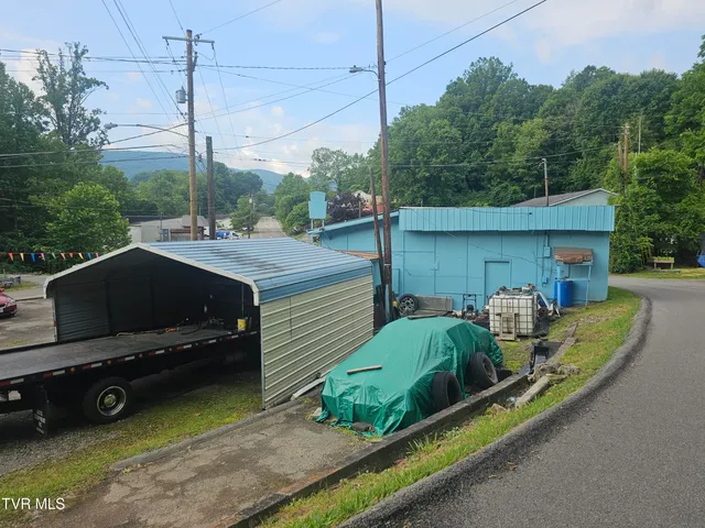 $159,900 | 921 Park Avenue Northeast, Norton, VA 24273