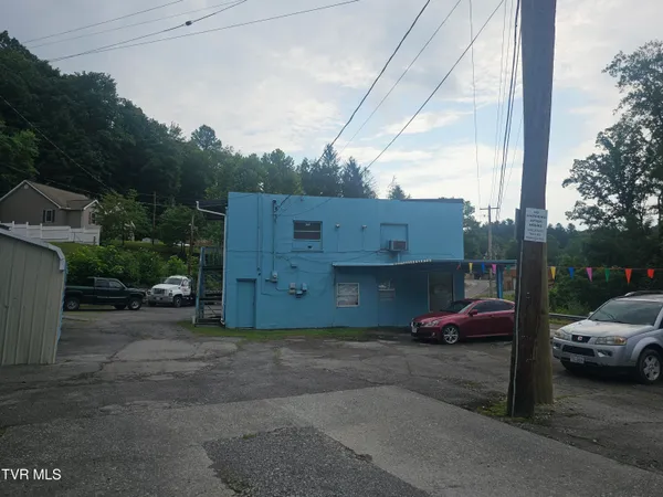 $159,900 | 921 Park Avenue Northeast, Norton, VA 24273