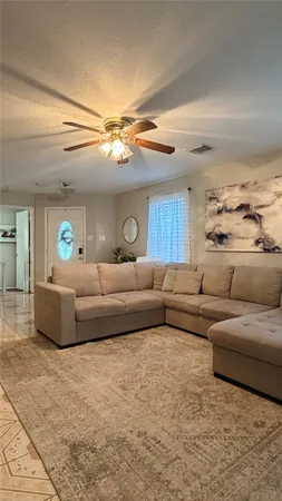 $1,500 | 12006 Madison Oak Street, Houston, TX 77038