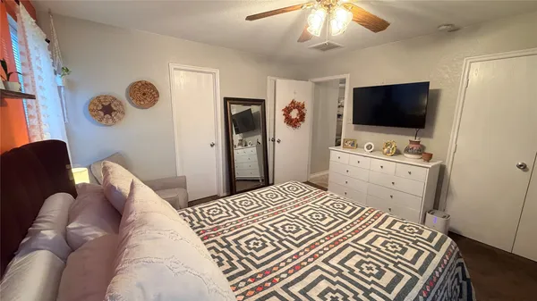 $1,500 | 12006 Madison Oak Street, Houston, TX 77038