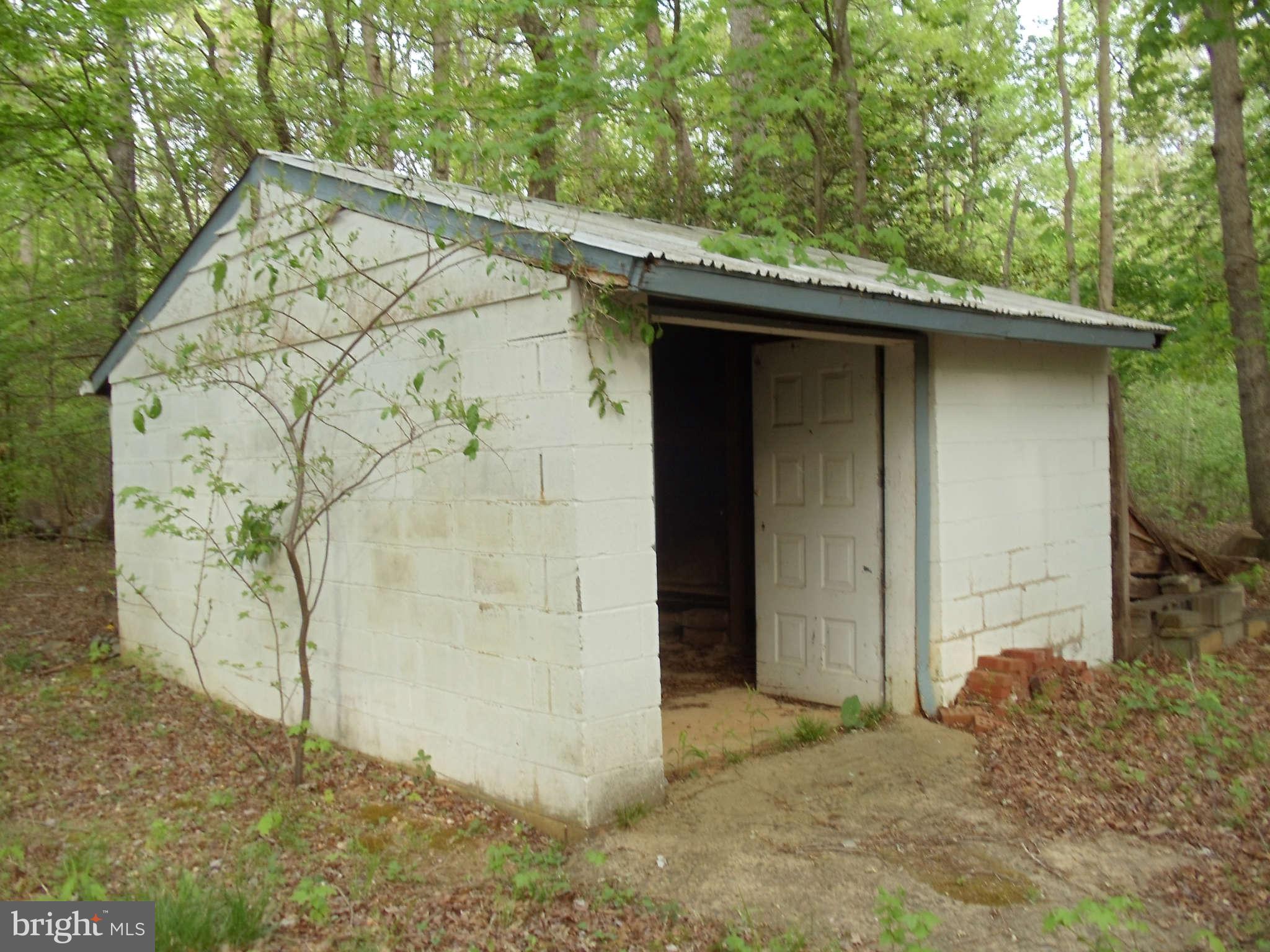 9725 Peppertree Road Spotsylvania, VA 22553 - Photo 3 of 6 Exterior (General)