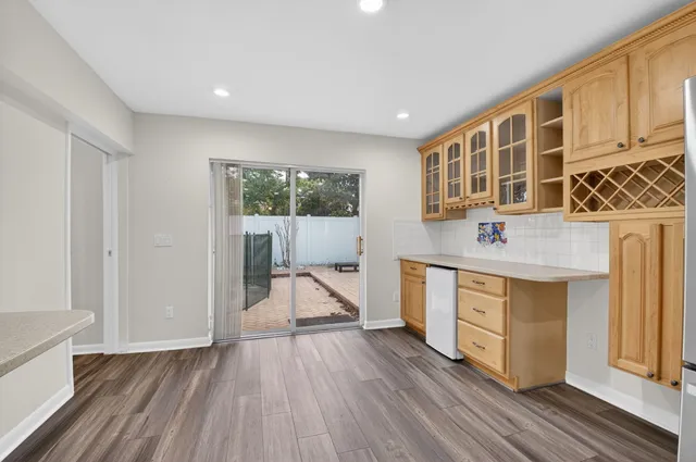 $5,500 | 1012 West Camino Real, Boca Raton, FL 33486