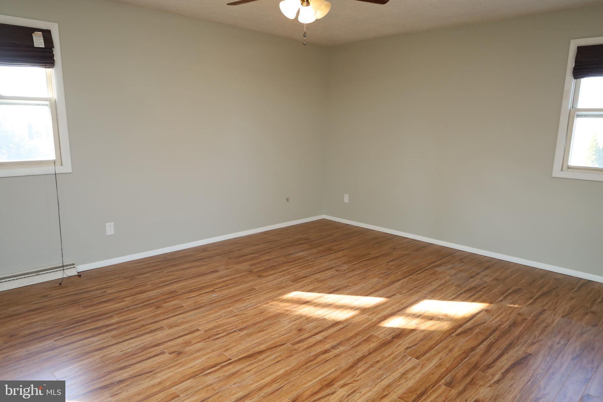 436 Ridgeford Road Dallastown, PA 17313 - Photo 13 of 27 Gallery Image 13