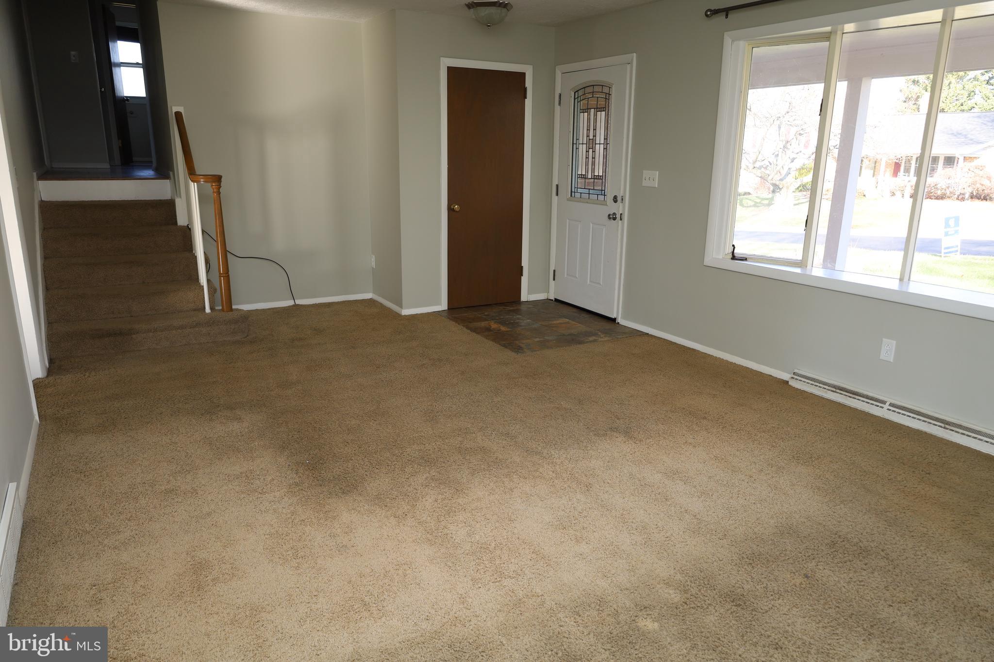 436 Ridgeford Road Dallastown, PA 17313 - Photo 5 of 27 Gallery Image 5