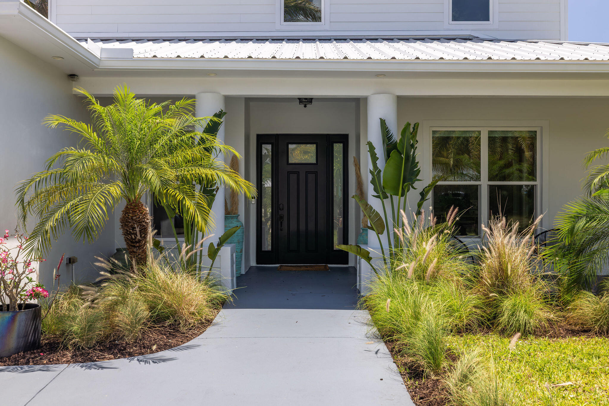 19298 Gulfstream Drive Jupiter, FL 33469 - Photo 6 of 73 Entrance