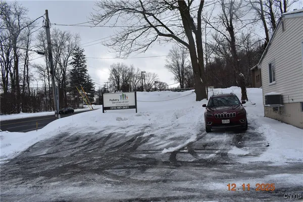 $289,900 | 4912 West Genesee Street, Camillus, NY 13031