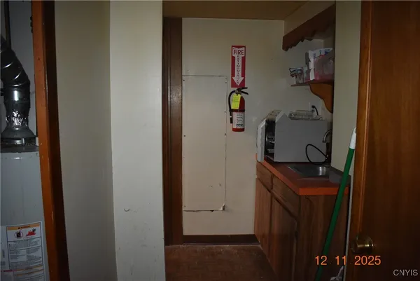 $289,900 | 4912 West Genesee Street, Camillus, NY 13031