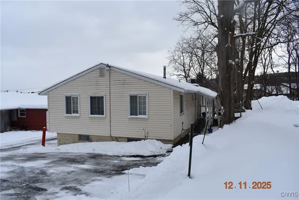 $289,900 | 4912 West Genesee Street, Camillus, NY 13031