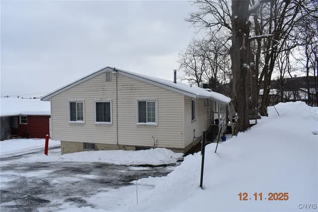 $359,900 | 4912 West Genesee Street, Camillus, NY 13031