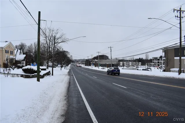 $359,900 | 4912 West Genesee Street, Camillus, NY 13031