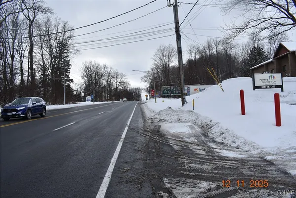 $289,900 | 4912 West Genesee Street, Camillus, NY 13031