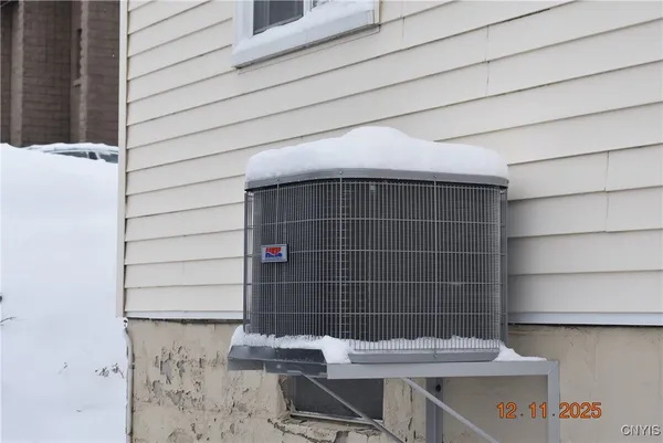 $289,900 | 4912 West Genesee Street, Camillus, NY 13031