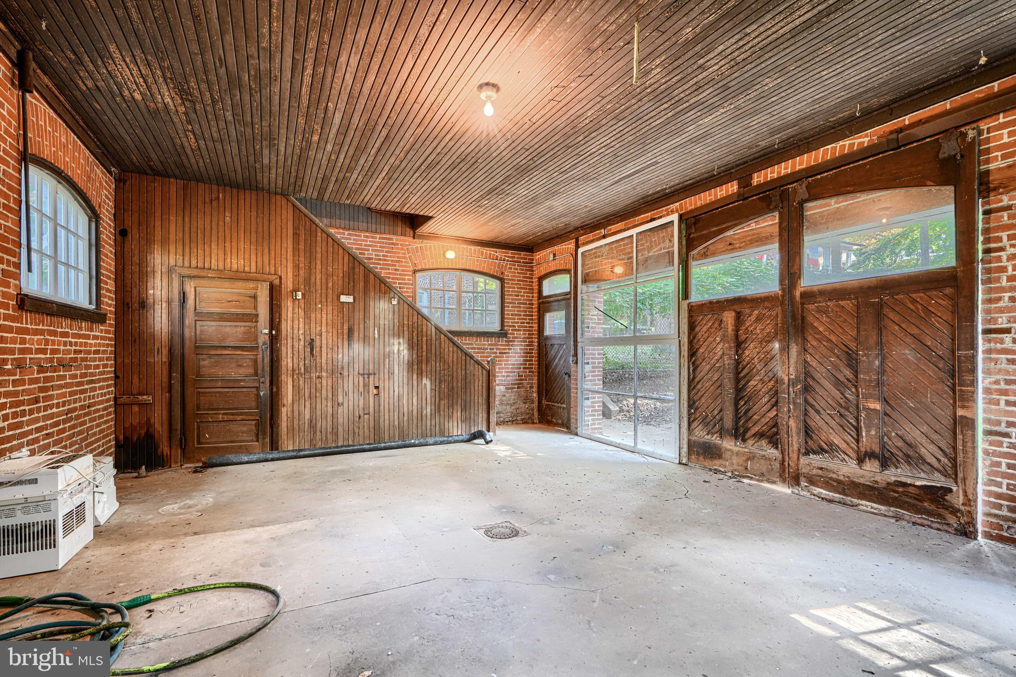 210 Ridgewood Road Baltimore, MD 21210 - Photo 72 of 84 Carriage House