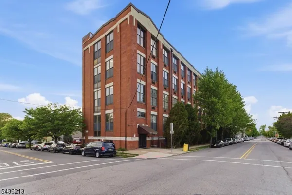 $299,000 | 366 Trenton Avenue, Unit 2F, Paterson, NJ 07503