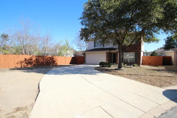 $1,900 | 10402 Cub Valley, San Antonio, TX 78251