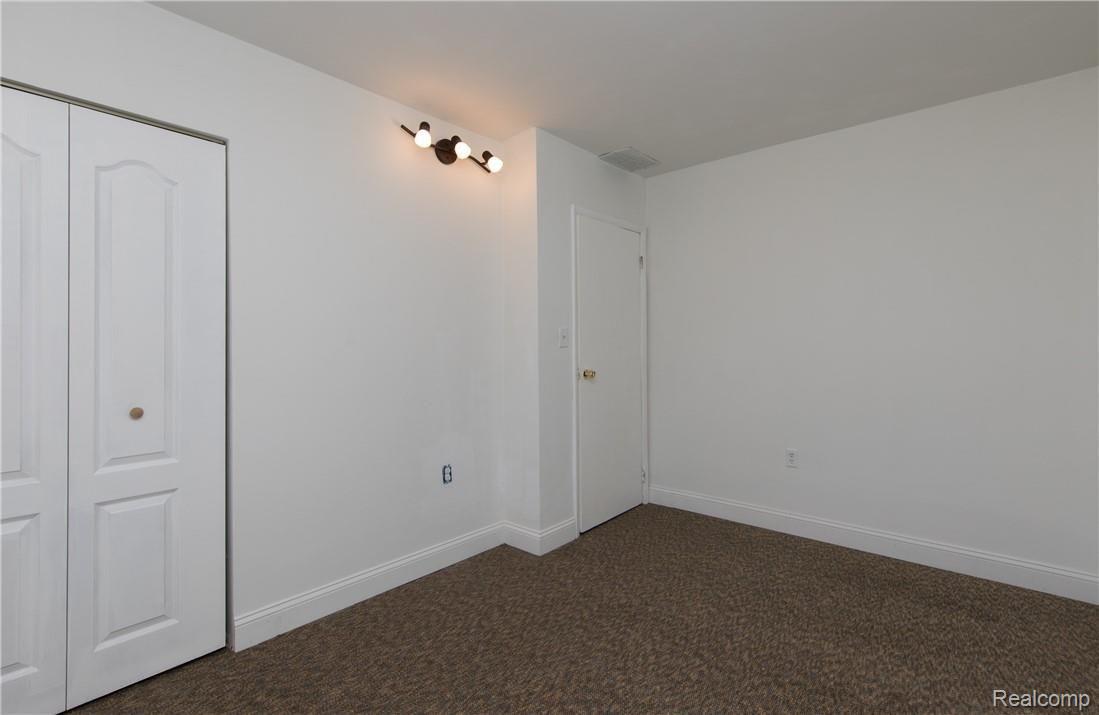 7334 East Potter Road Davison, MI 48423 - Photo 27 of 57 Bedroom1-2.jpg