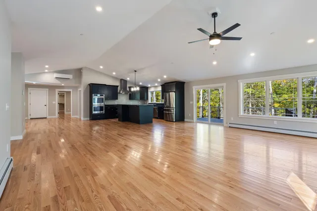 $879,000 | 90 Green Acres Drive, Buxton, ME 04093