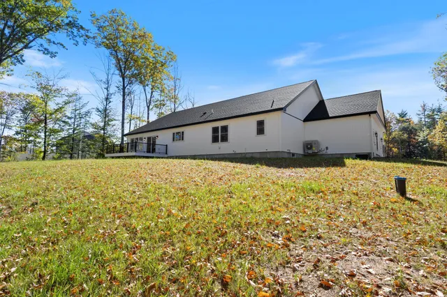 $879,000 | 90 Green Acres Drive, Buxton, ME 04093