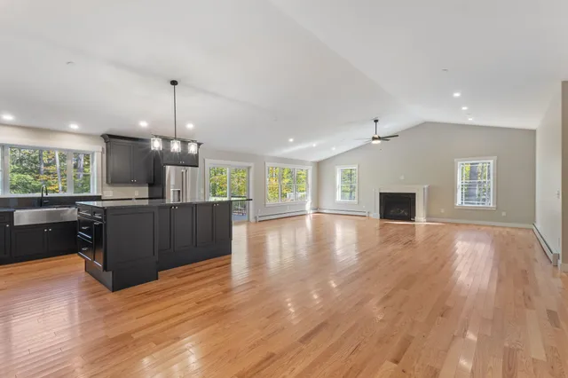 $879,000 | 90 Green Acres Drive, Buxton, ME 04093