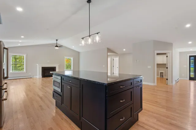 $879,000 | 90 Green Acres Drive, Buxton, ME 04093