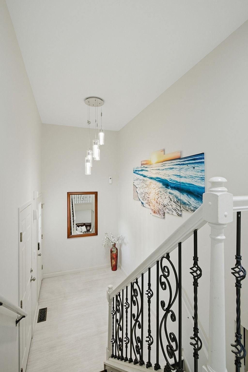 815 Ravoux Circle Chaska, MN 55318 - Photo 3 of 50 Gallery Image 3