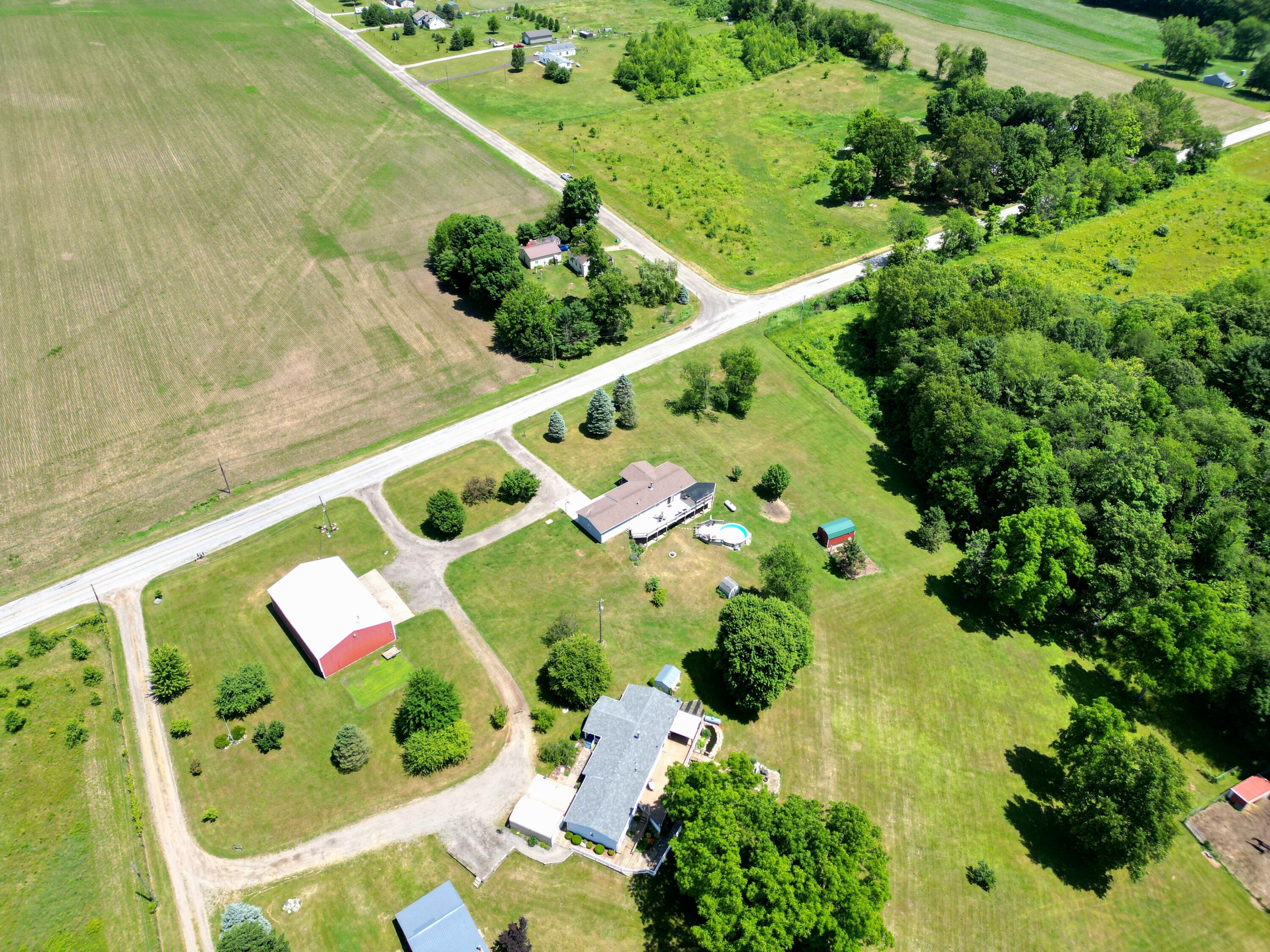 13229 Harder Road Three Rivers, MI 49093 - Photo 5 of 47 dji_fly_20260612_144044_36_1781196925955