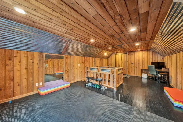 $790,000 | 7908 Forest Creek Drive, Roanoke, VA 24018