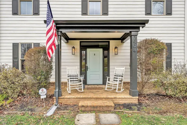 $790,000 | 7908 Forest Creek Drive, Roanoke, VA 24018