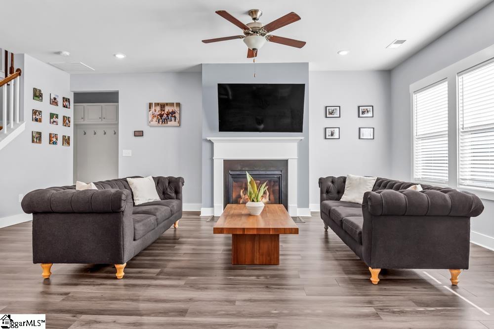 509 Grandon Road Greer, SC 29651 - Photo 5 of 34