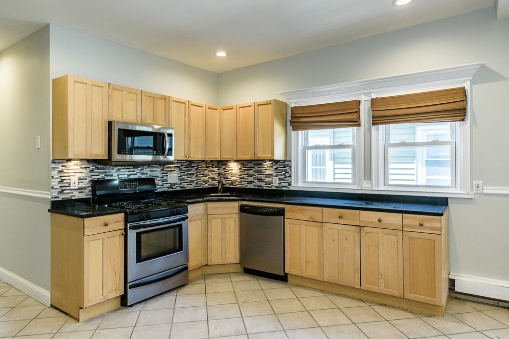 55 Devon Street, Unit 6 Boston, MA 02121 - Photo 3 of 12