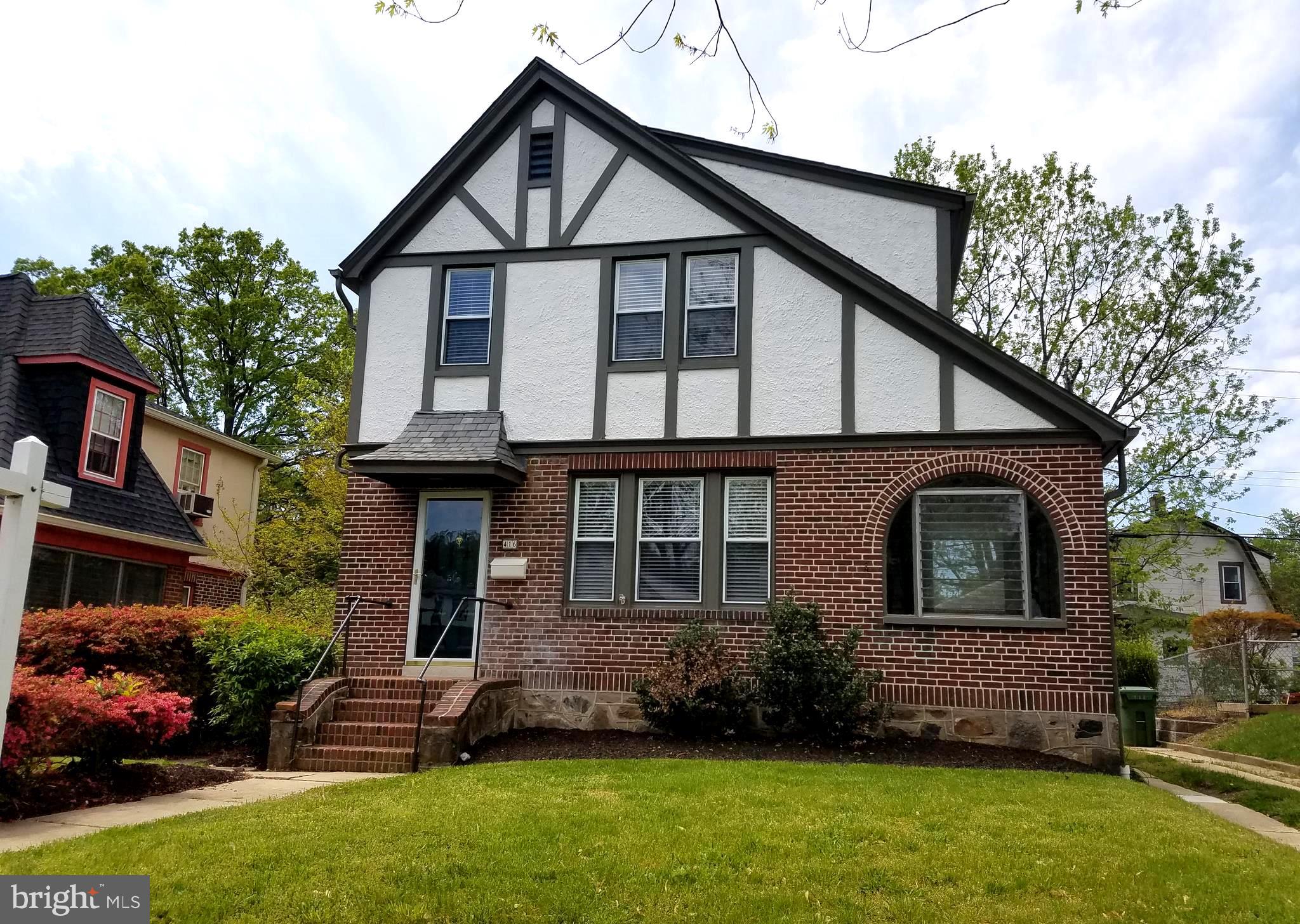 416 Westgate Road Baltimore, MD 21229 - Photo 1 of 44