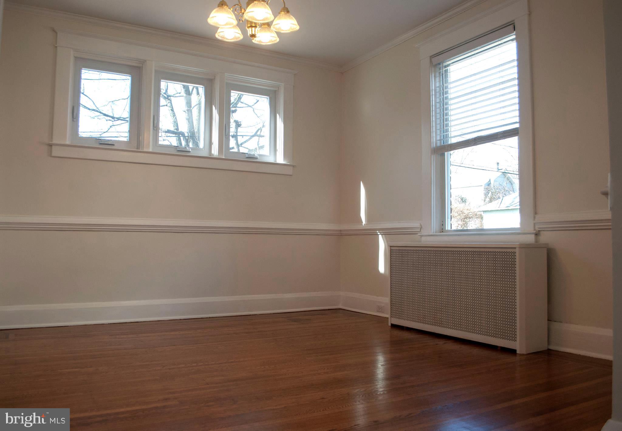 416 Westgate Road Baltimore, MD 21229 - Photo 14 of 44 New Windows in Dining Room