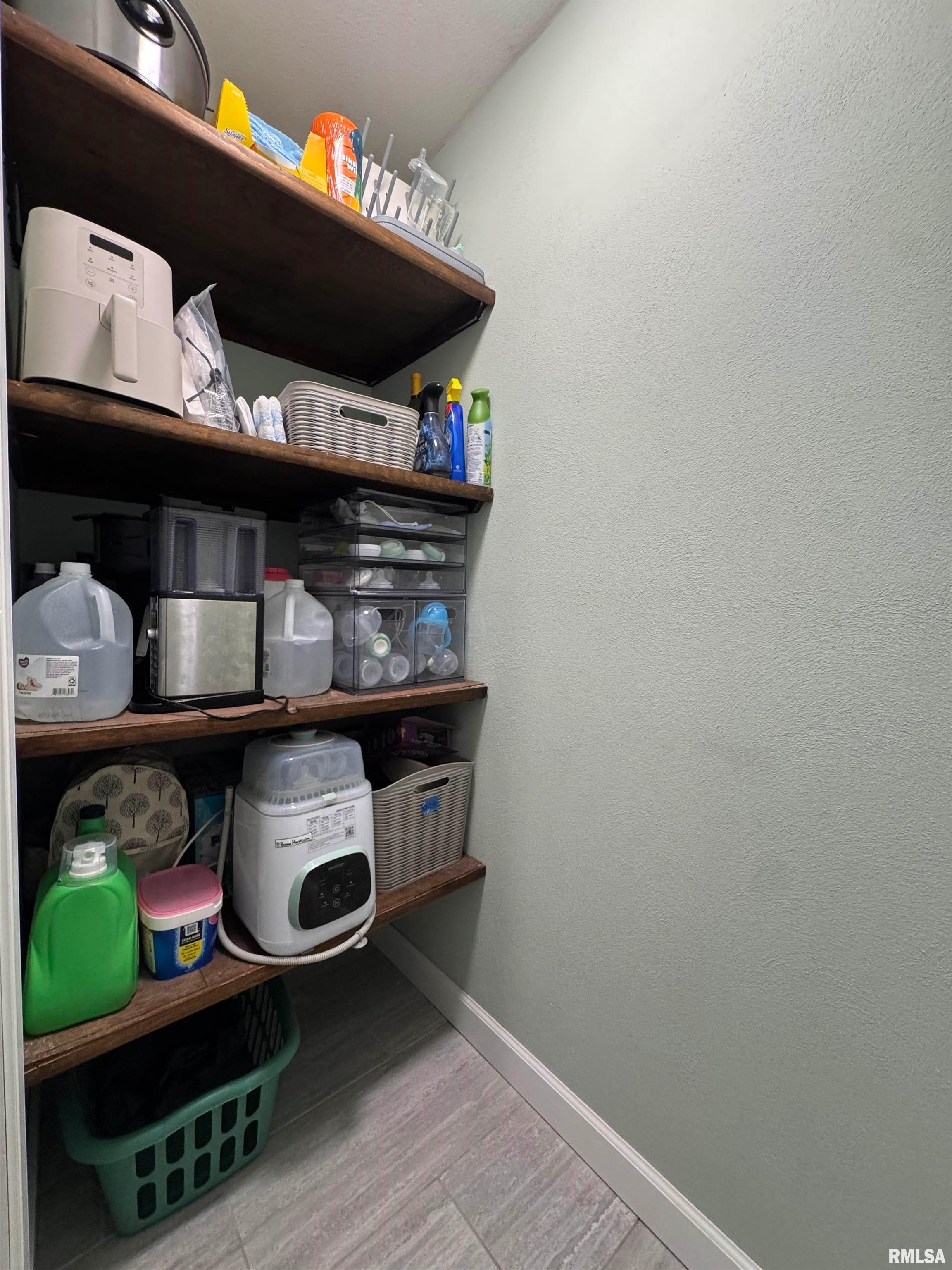 3300 Haviland Drive Springfield, IL 62704 - Photo 46 of 50