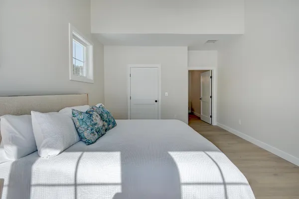 $725,000 | Tbd Tbd Whispering Pines Place, Unit 18, Center Conway, NH 03813