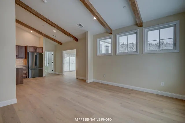 $725,000 | Tbd Tbd Whispering Pines Place, Unit 18, Center Conway, NH 03813